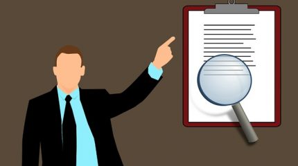 フォロワーシップとは?リーダーシップとの関係性や5つのタイプ、行動例、実践のポイントについて解説