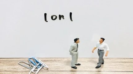 1on1とは？効果的な運用のポイント、メリット、テーマ一覧を解説